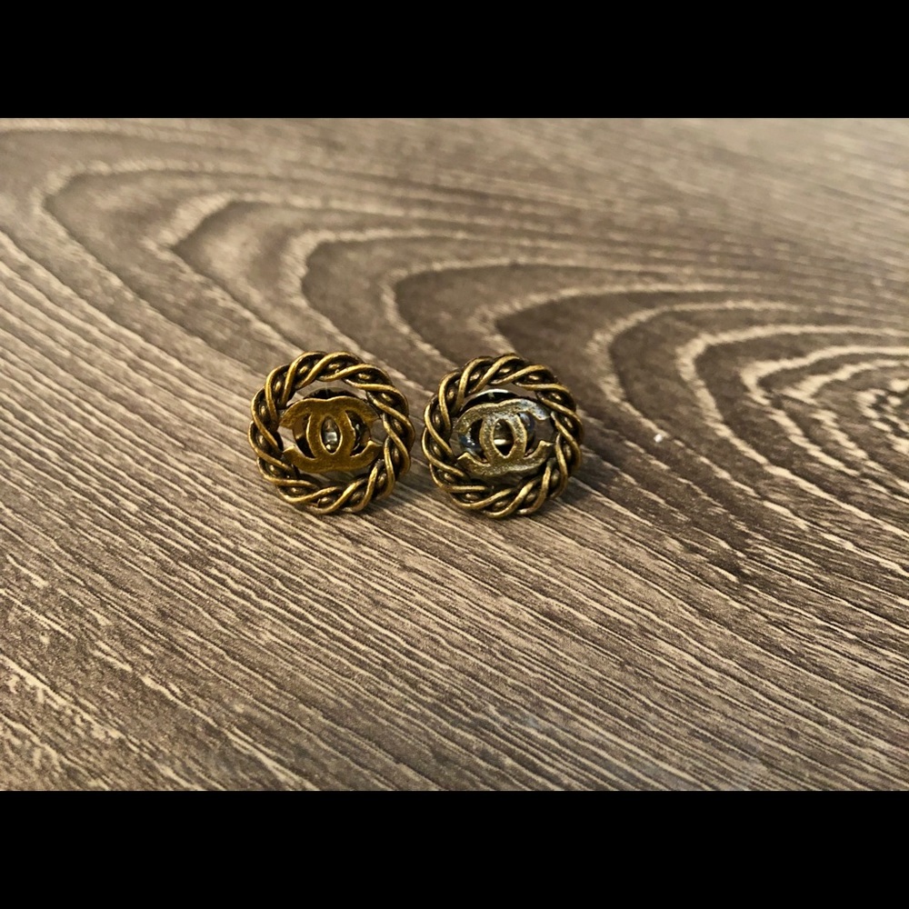 Authentic vintage chanel button earrings.